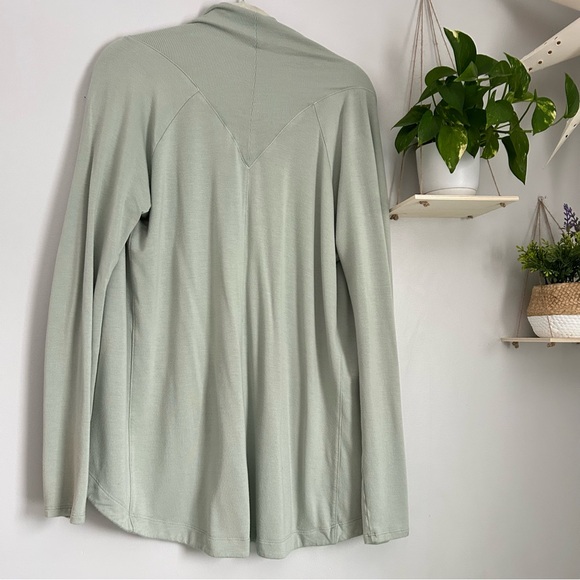 🩷 ATHLETA WOMEN'S OPAL GREEN LONG SLEEVE NIRVANA WRAP CARDIGAN SIZE MEDIUM - Picture 6 of 8